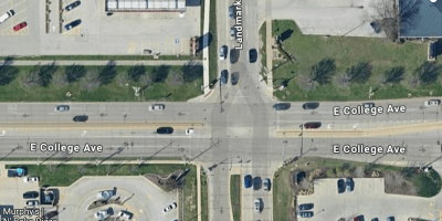 Vista de Google Maps de College Avenue con Landmark Dr y Mall Dr