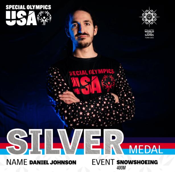 Fotografía promocional del atleta Daniel Johnson.