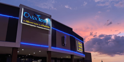 Fachada del edificio Ovation, antiguo cine