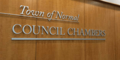 Letrero del Concejo Municipal de Normal